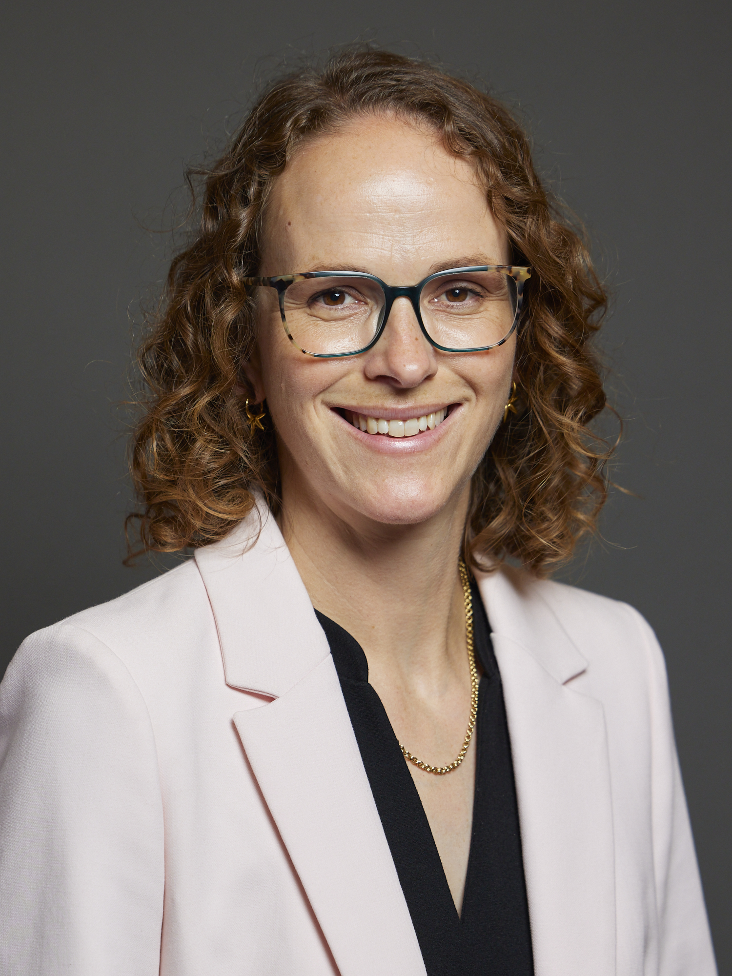 Alison Bennett