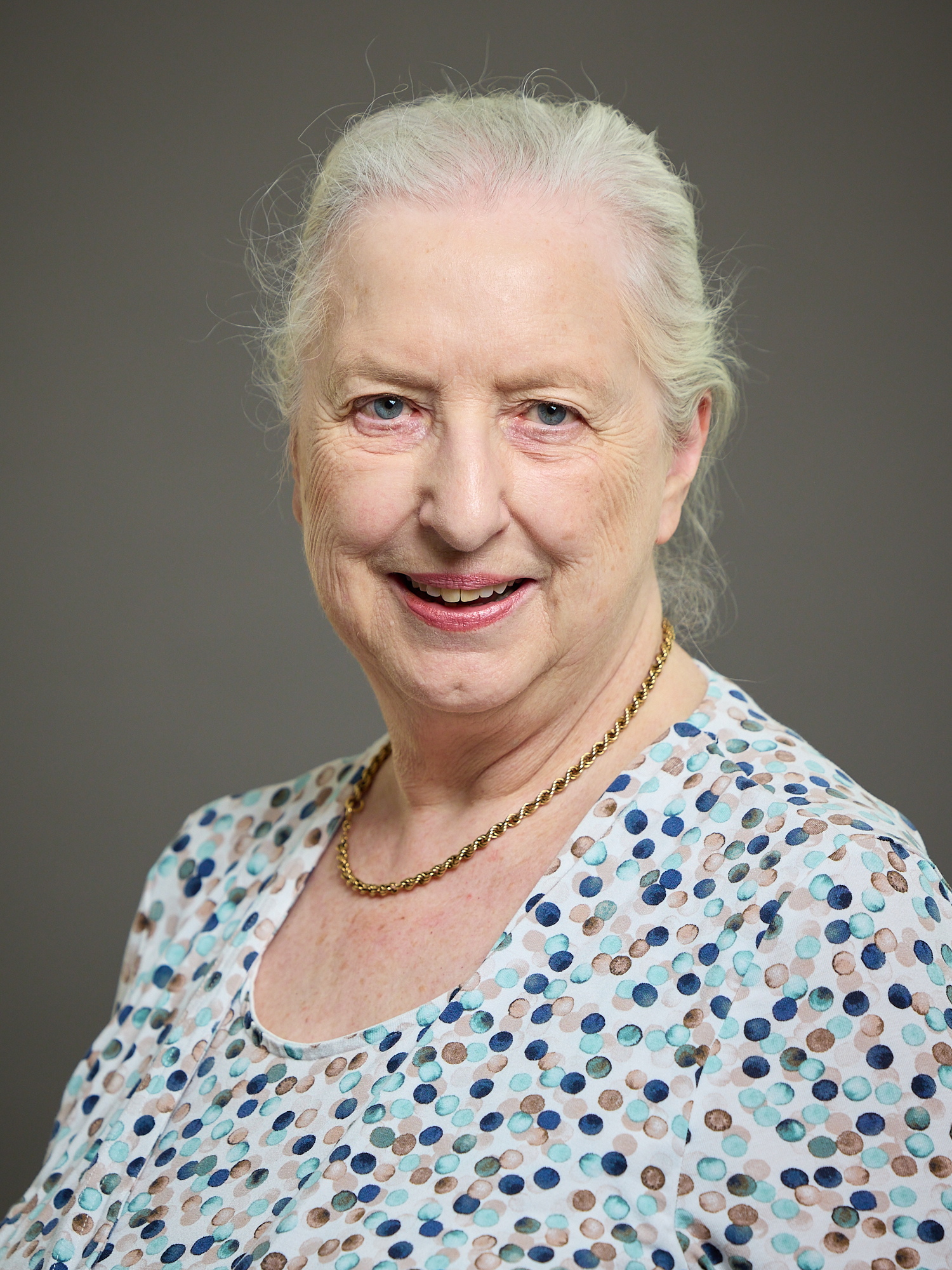 Angela Browning