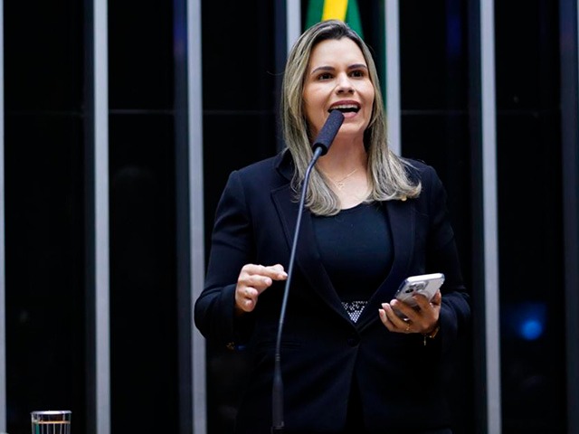 Clarissa Tércio