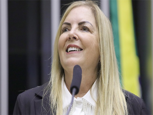 Gláucia Santiago