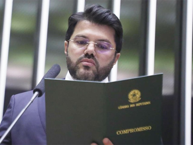 Márcio Correa