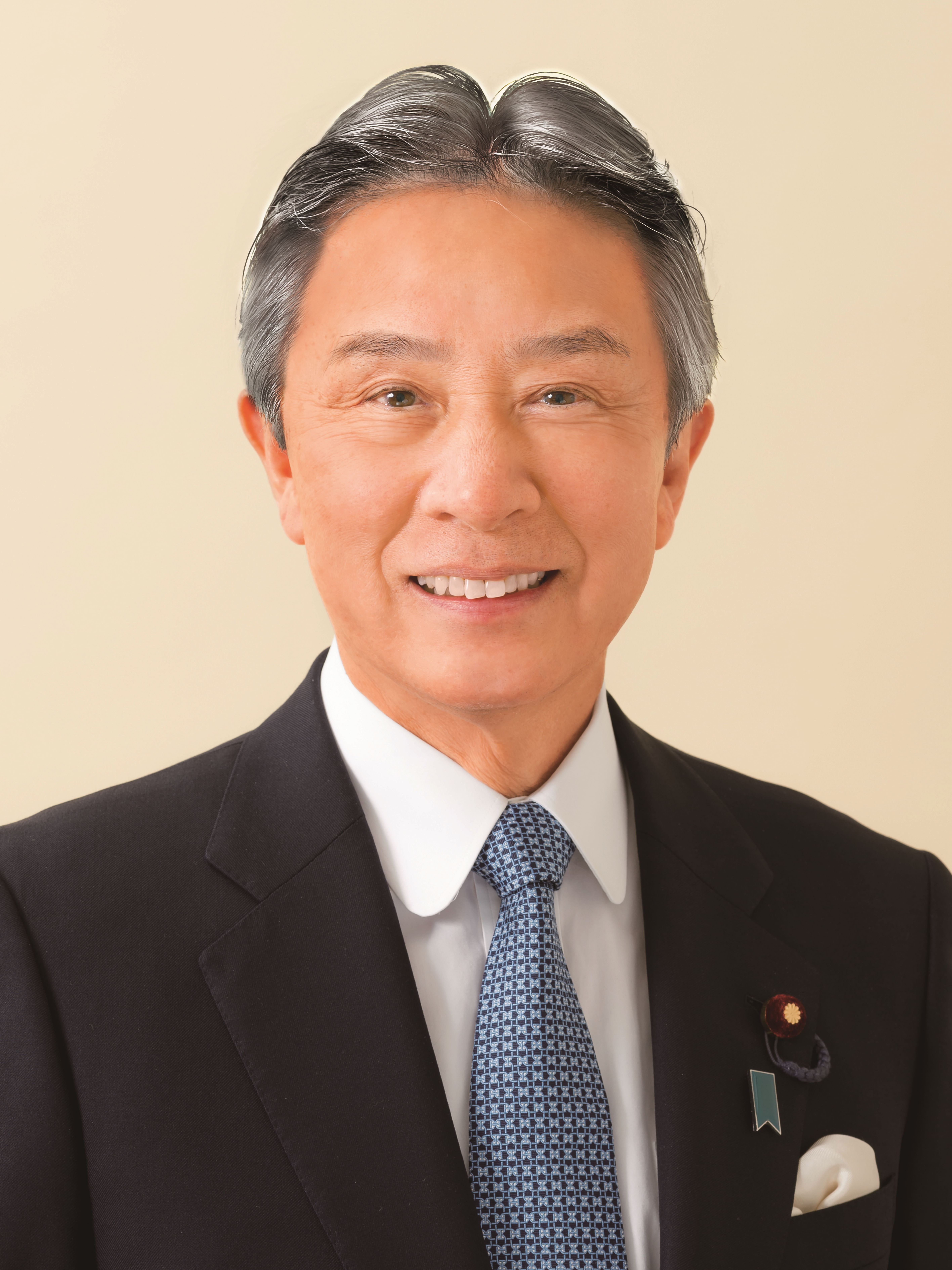 盛山正仁