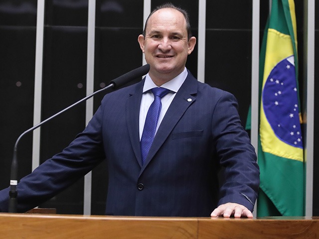 Pastor Claudio Mariano